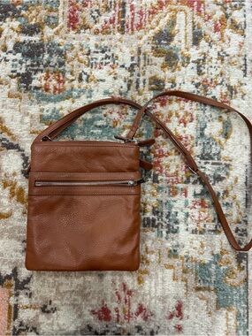 Giani Bernini Chestnut Brown Leather Crossbody Shoulder Bag
